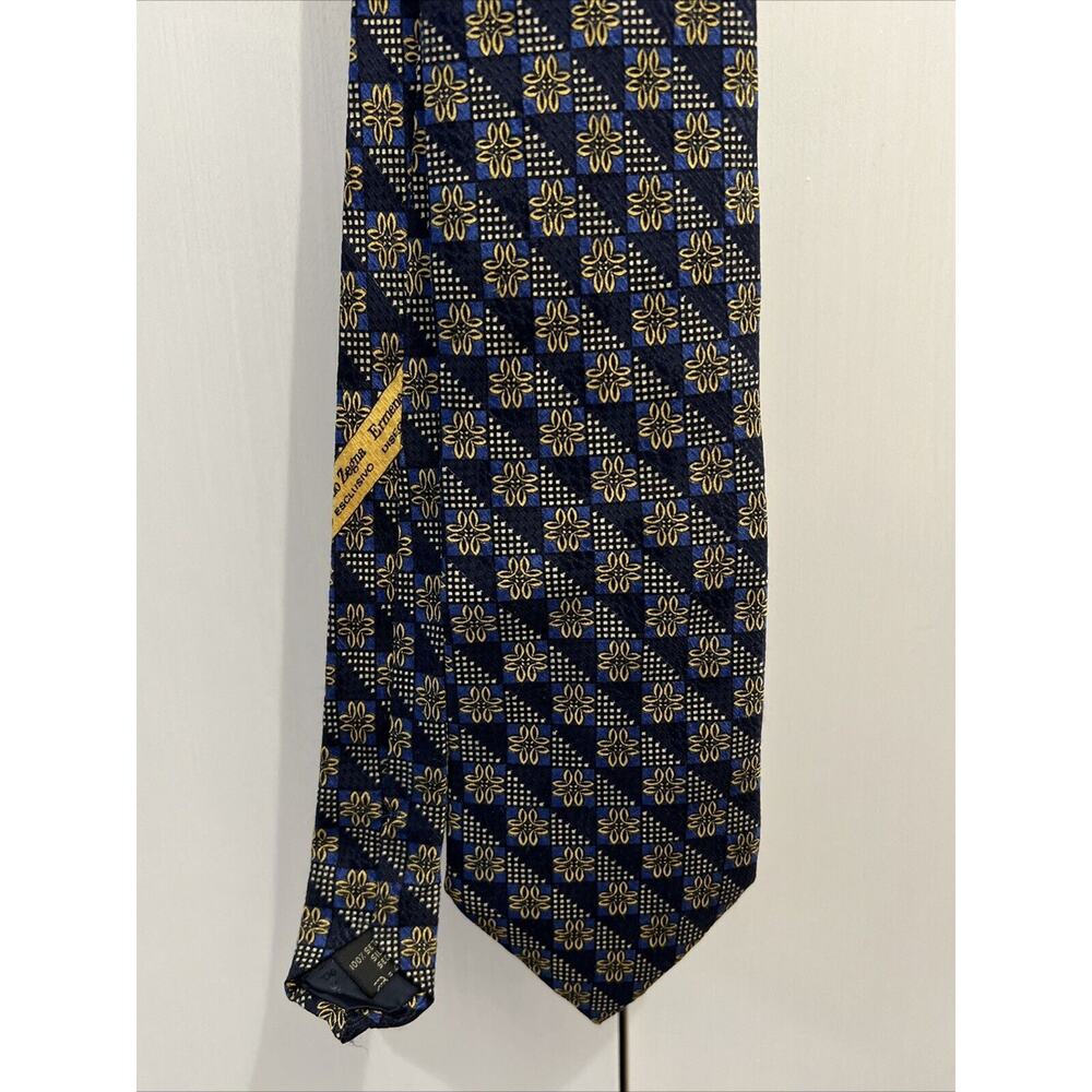 VTG Ermenegildo Zegnq Exclusive Design 100% SILK Neck Tie‎ Preppy Designer Logo